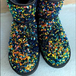Multicolor sparkly styled unique Ugg’s!